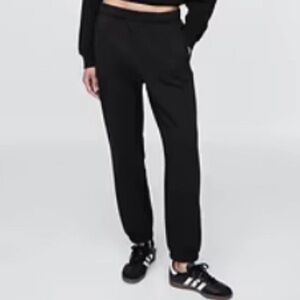 GAP Women's Vintage Soft High Rise Fleece Jogger In Black Size Large  #730231